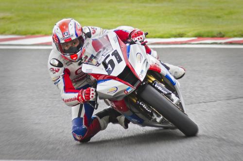 10 Capture the moment at Oulton Park.jpg