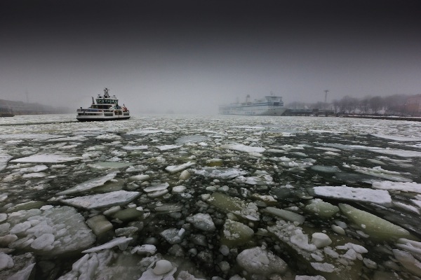 finland_alan-deakins_ferry-ice_digital-phototravel_commended